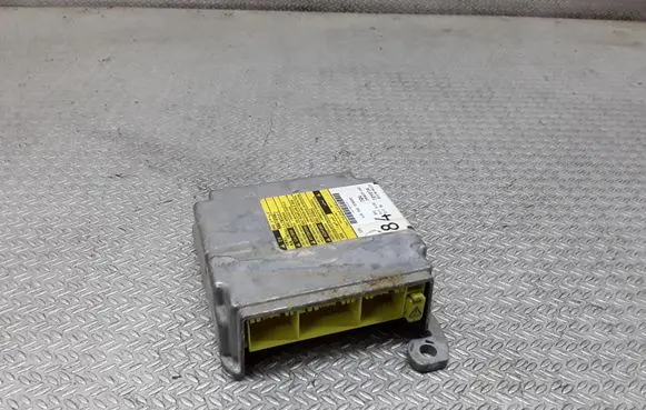 Toyota Avensis T250 Airbag control unit/module 208623102 8917005120