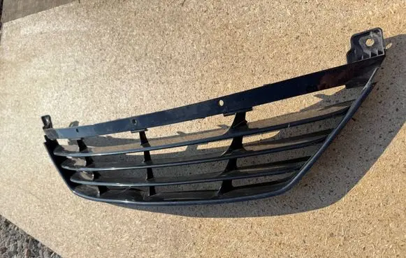 Hyundai ix35 Front bumper lower grill 865502Y000