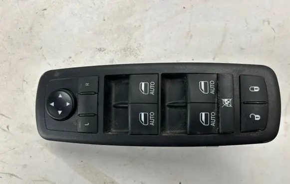 Chrysler Pacifica Electric window control switch 68234087AD
