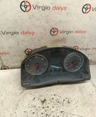 Volkswagen Golf Plus Speedometer (instrument cluster) 1K0920862B V0004000 VWZ7Z0E2308186
