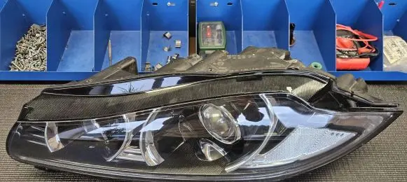 Jaguar XF X250 Headlight/headlamp 20700166670 VPCXXX13W030DH