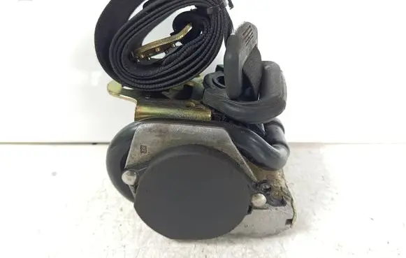 Audi A4 S4 B7 8E 8H Front seatbelt 193857737 0359305H