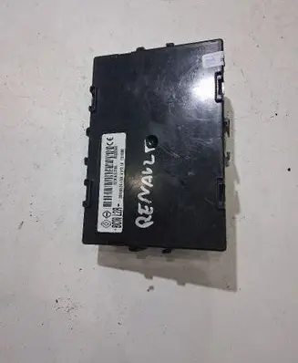 Renault Clio III Comfort/convenience module 8200652284