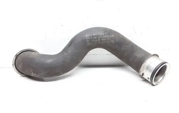 Mercedes-Benz E W212 Engine coolant pipe/hose A2045011682