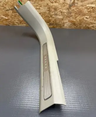 Volvo XC90 Front sill trim cover 31363642