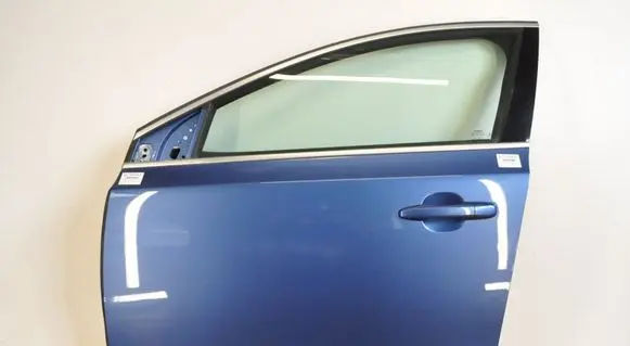Volvo V40 Front door 