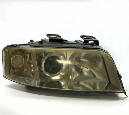 Audi A6 S6 C5 4B Headlight/headlamp 15592400