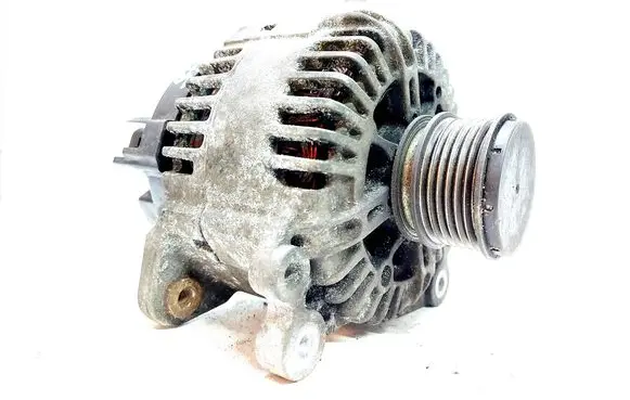 Seat Altea XL Generator/alternator 06F903023C