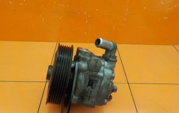 Land Rover Range Rover Evoque L538 Power steering pump AH223A696AB 12XZ2