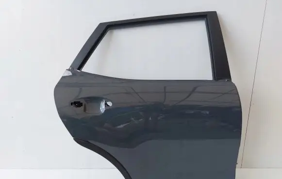 KIA Stonic Rear door