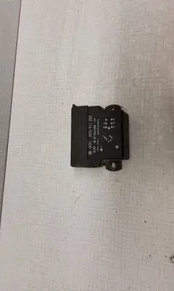 Volkswagen II LT Glow plug pre-heat relay 2D0911253