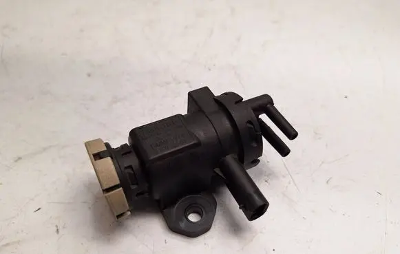 Mini One - Cooper Coupe R56 Valve vacuum 8509323 11658509323 11657811814