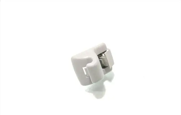 Sun visor clip/hook/bracket