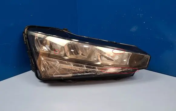 Skoda Scala Headlight/headlamp 657941016 90176072
