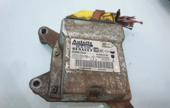 Opel Vivaro Airbag control unit/module 608361500D 93862336