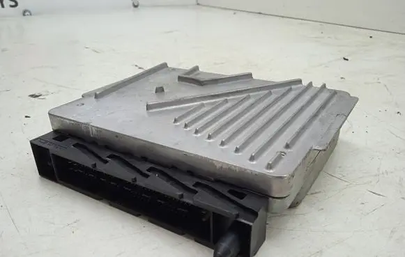 Volvo S60 Engine control unit/module 19284034