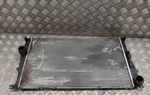 BMW 3 GT F34 Coolant radiator 7618807