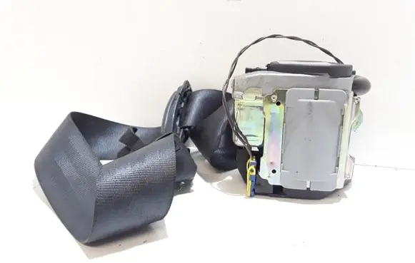 Audi A8 S8 D3 4E Rear seatbelt 4E0857805B