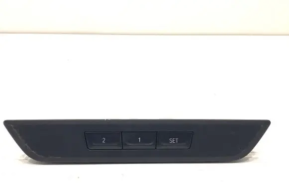 BMW 5 G30 G31 G38 Seat control switch 6826749