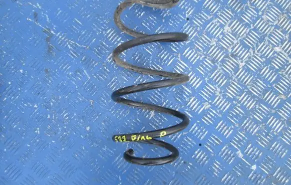 Opel Vectra C Front coil spring