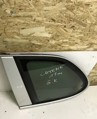 Porsche Cayenne (9PA) Rear side window 43R00069 E000190 DOT32AS3M2