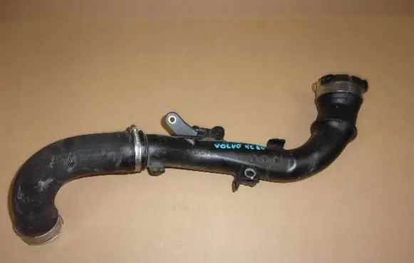 Volvo XC60 Intercooler hose/pipe 31370128