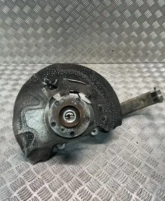 Front wheel hub spindle knuckle