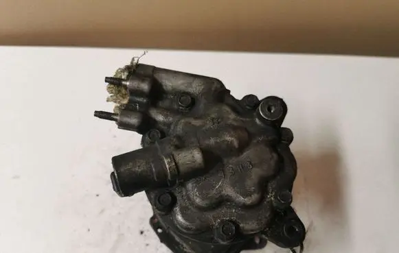 Citroen C6 Air conditioning (A/C) compressor (pump) 9656572380