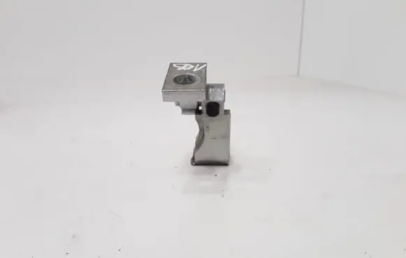 Audi A4 S4 B7 8E 8H Front door upper hinge