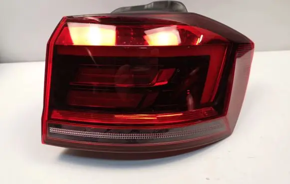 Volkswagen Golf Sportsvan Rear/tail lights set 510945096T