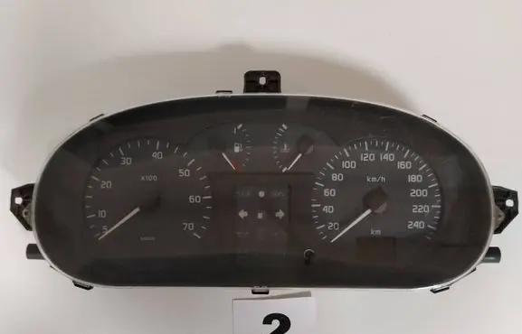 Renault Megane I Speedometer (instrument cluster) P7700427900A