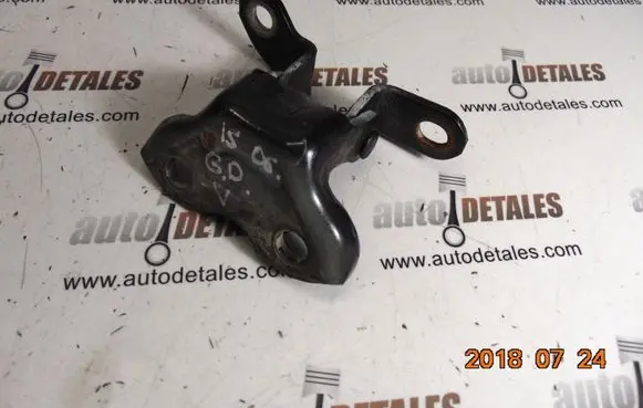 Lexus IS 220D-250-350 Rear door upper hinge