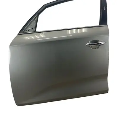 KIA Carens III Front door 