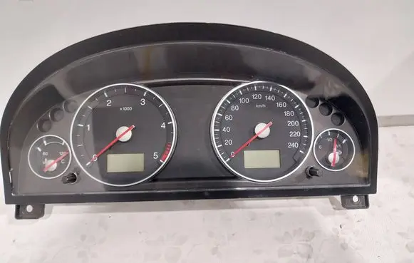 Ford Mondeo Mk III Speedometer (instrument cluster) 3S7F10841 44ZU187 6620