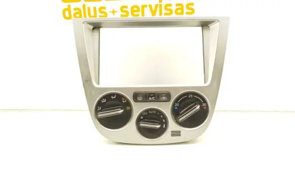 Subaru Impreza II Climate control unit 72311FE050 3B60034700