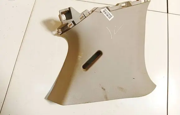 Toyota Yaris (D) pillar trim (bottom) 62472