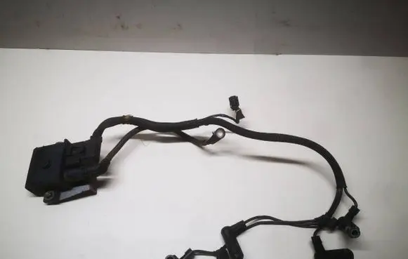 BMW 1 E81 E87 Glow plug pre-heat relay 7798000