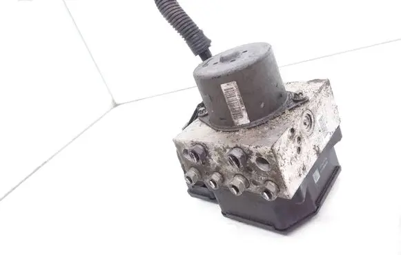 Ford Mondeo MK IV ABS Pump Ag912c405aa