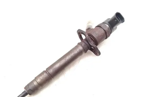 Volvo XC90 Fuel injector 30750283 0445110251