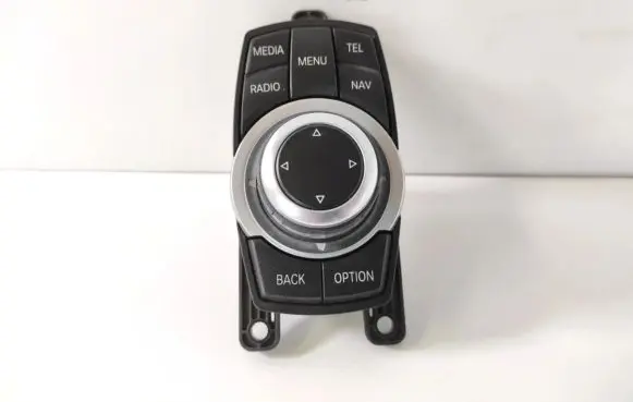 BMW 5 F10 F11 Multifunctional control switch/knob 65829286699