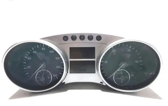 Mercedes-Benz ML W164 Speedometer (instrument cluster) A2C53164752
