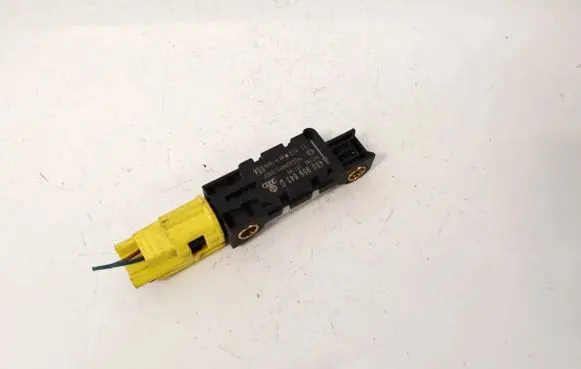 Audi A3 S3 8P Airbag deployment crash/impact sensor 4b0959643d