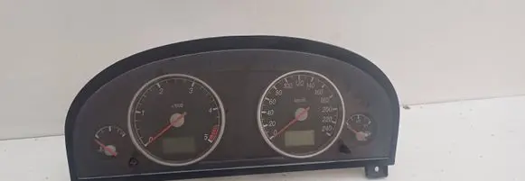 Ford Mondeo Mk III Speedometer (instrument cluster) 1S7F10849