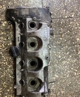 Rocker cam cover