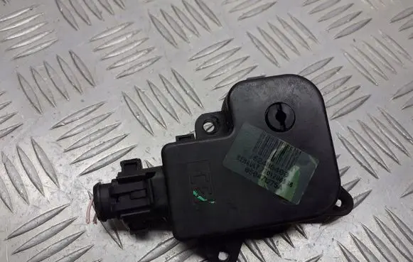 Renault Espace IV A/C air flow flap actuator/motor 52485400