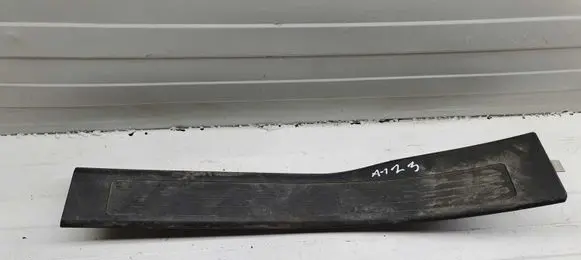 Mercedes-Benz ML W164 Rear sill trim cover 501771 A1646801135