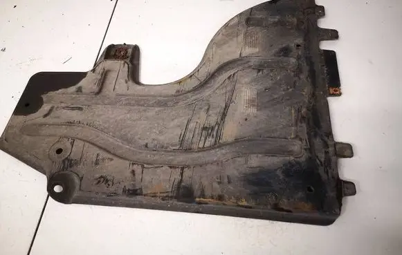Audi A3 S3 8V Engine splash shield/under tray 5Q0825206J