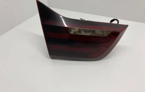 BMW 4 F32 F33 Tailgate rear/tail lights 8059655