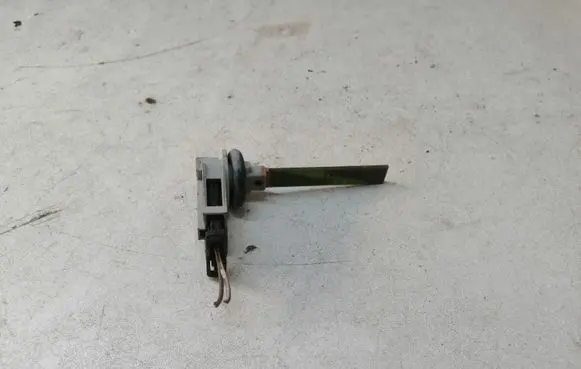 Audi A6 S6 C6 4F Interior temperature sensor 4B0820539 784302A 2808070149