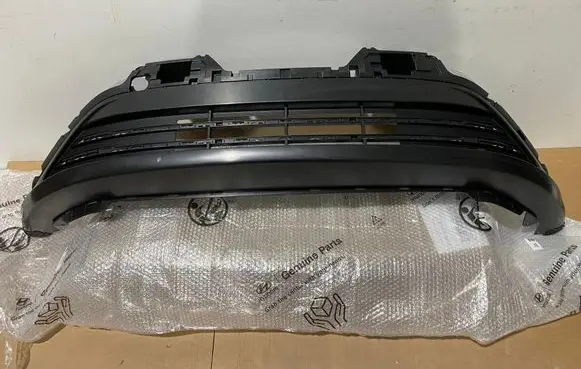 Hyundai Kona I Front bumper lip 86561DDAA0